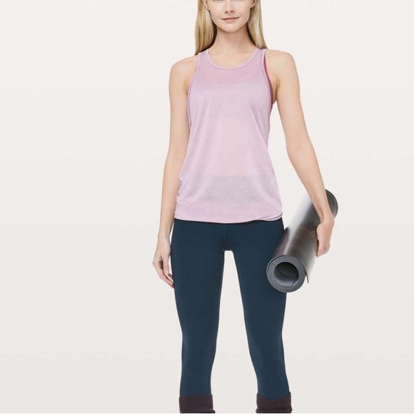 Lululemon Goal Up Tank Color Antionette Size 6 like new - Picture 3 of 9